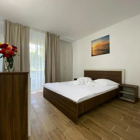 Hotel Rodica 2*